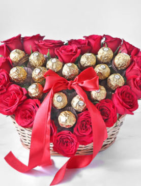 Red Roses & Ferrero Rocher Heart